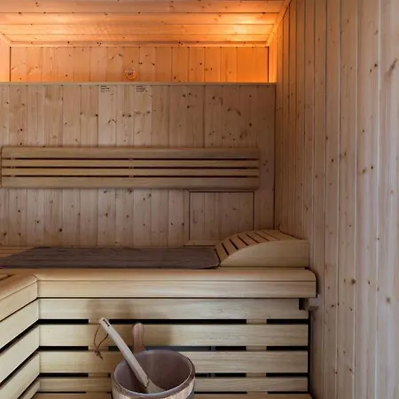 Vakantiehuis Reetdorf Geltinger Birk Atelierhaus Erlenstamm